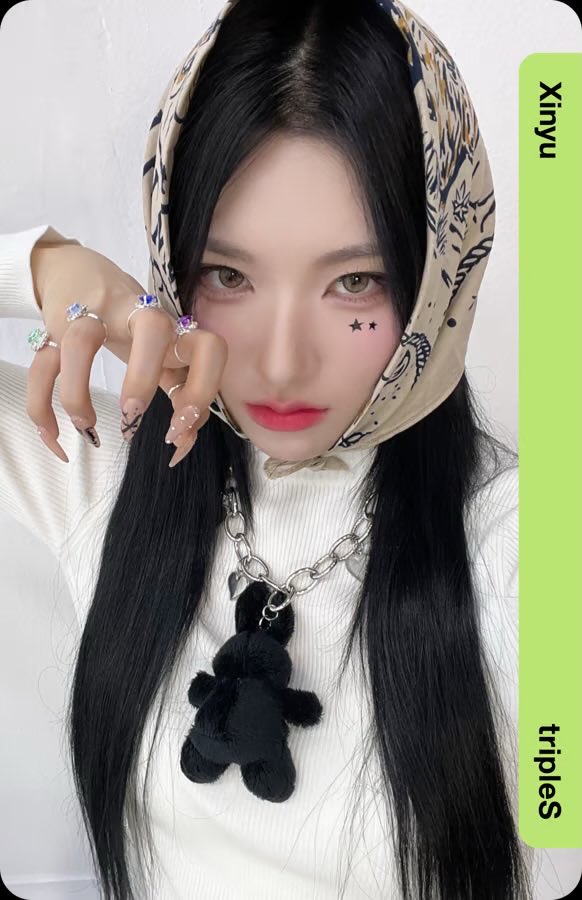 NEW ˚｡⋆ AA367 ⋆ Visionary Vision 1st Anniversary DCOs 

Sohyun – Xinyu