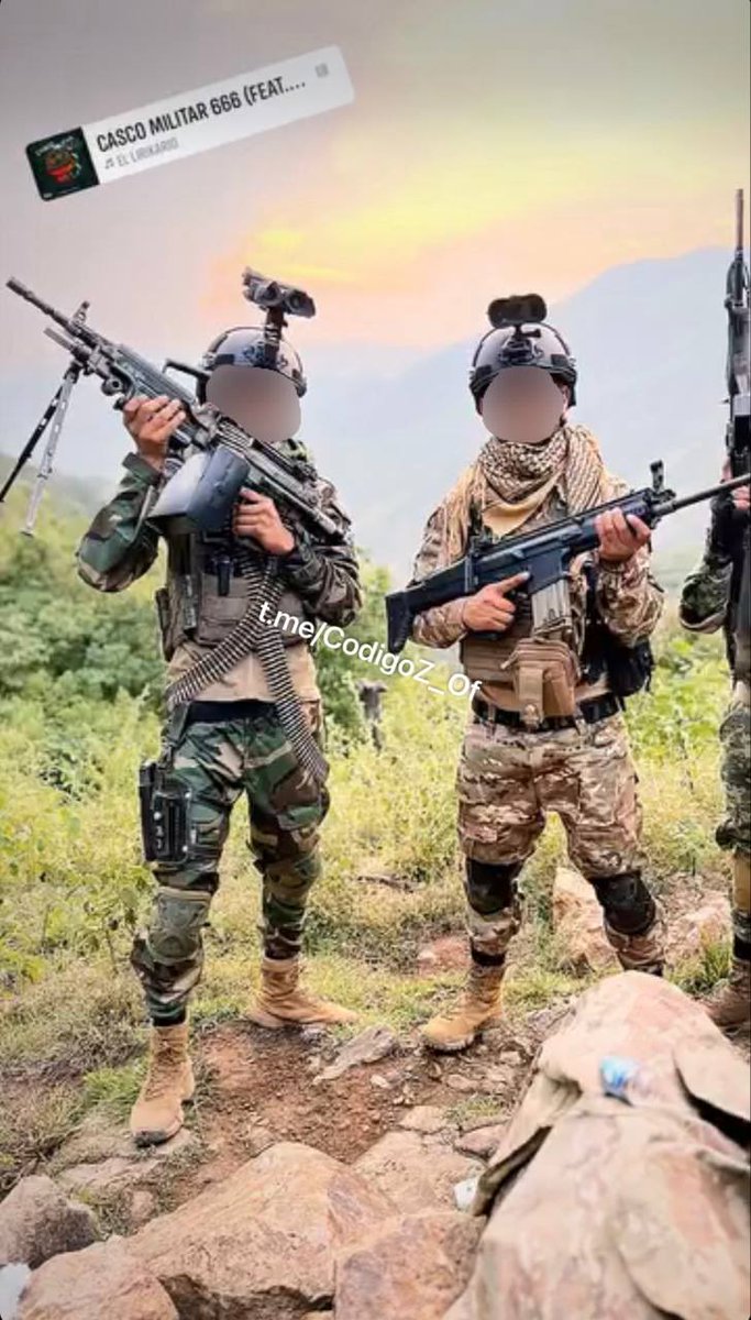 codigo725Z's tweet image. Ametralladora FN M249S PARA, fusil FN SCAR-H, dispositivo óptico de visión nocturna PVS-7.
#Michoacán