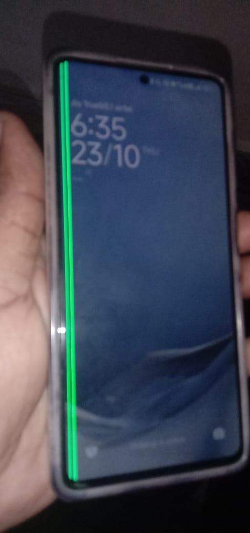 nmeenaa061's tweet image. Submitted all proofs &amp;amp; job sheet for green line issue on my Xiaomi 11T Pro.
Now @XiaomiIndia is simply ignoring my DM.
This is customer harassment &amp;amp; unfair trade practice. Filing case with NCH &amp;amp; Consumer Forum with full evidence.
#GreenLineIssue #ConsumerRights
@LeiJun @NCHIndia