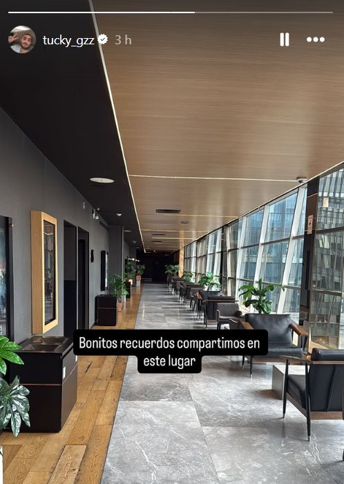 Este tweet se comenta con el recuerdo más bonito que tengan de este equipo. 

Le diré al jefe tucky que los lea 👀

#SomosEstral