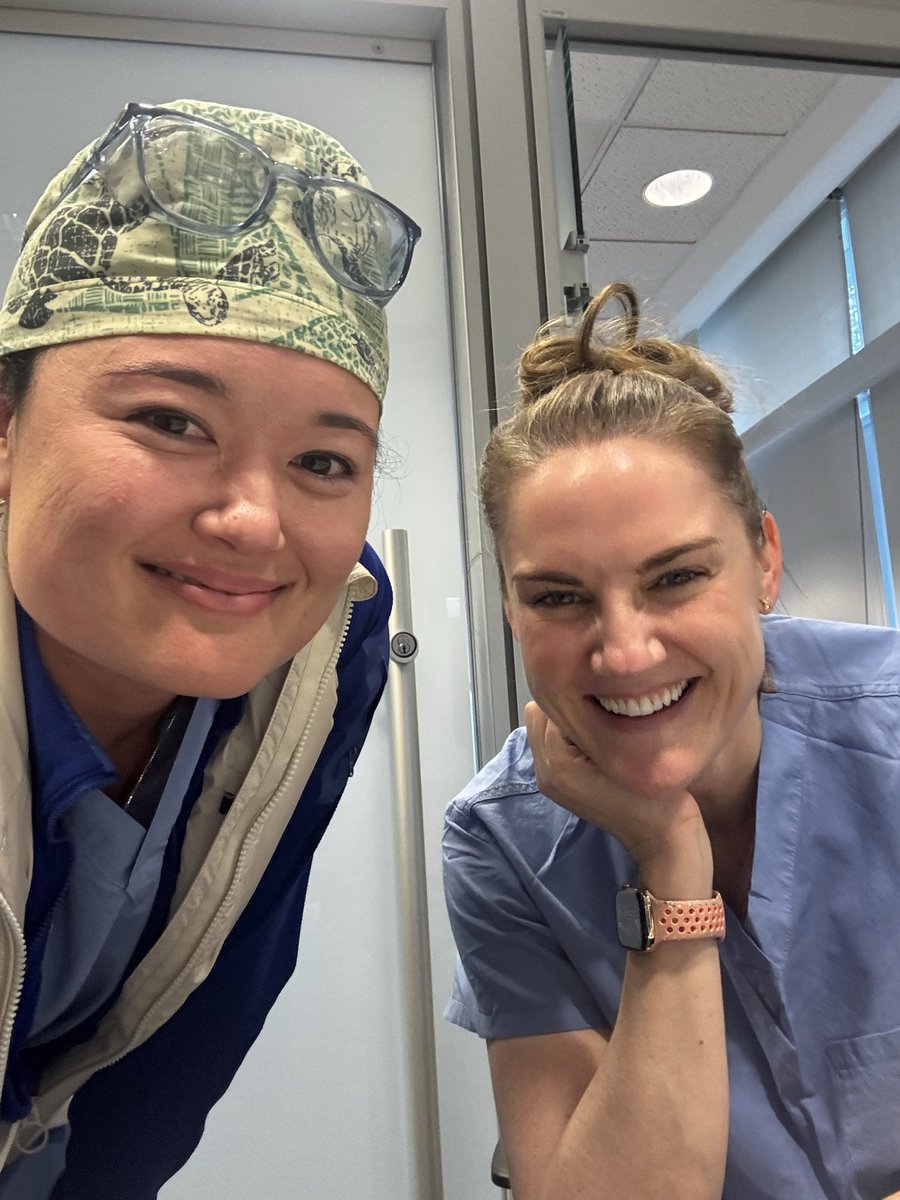 Just another good day <a href="/BIDMCVIR/">BIDMC Vascular & Interventional Radiology</a> — made even better with a quick bite with <a href="/juliecbulman/">Julie Bulman, MD</a>!