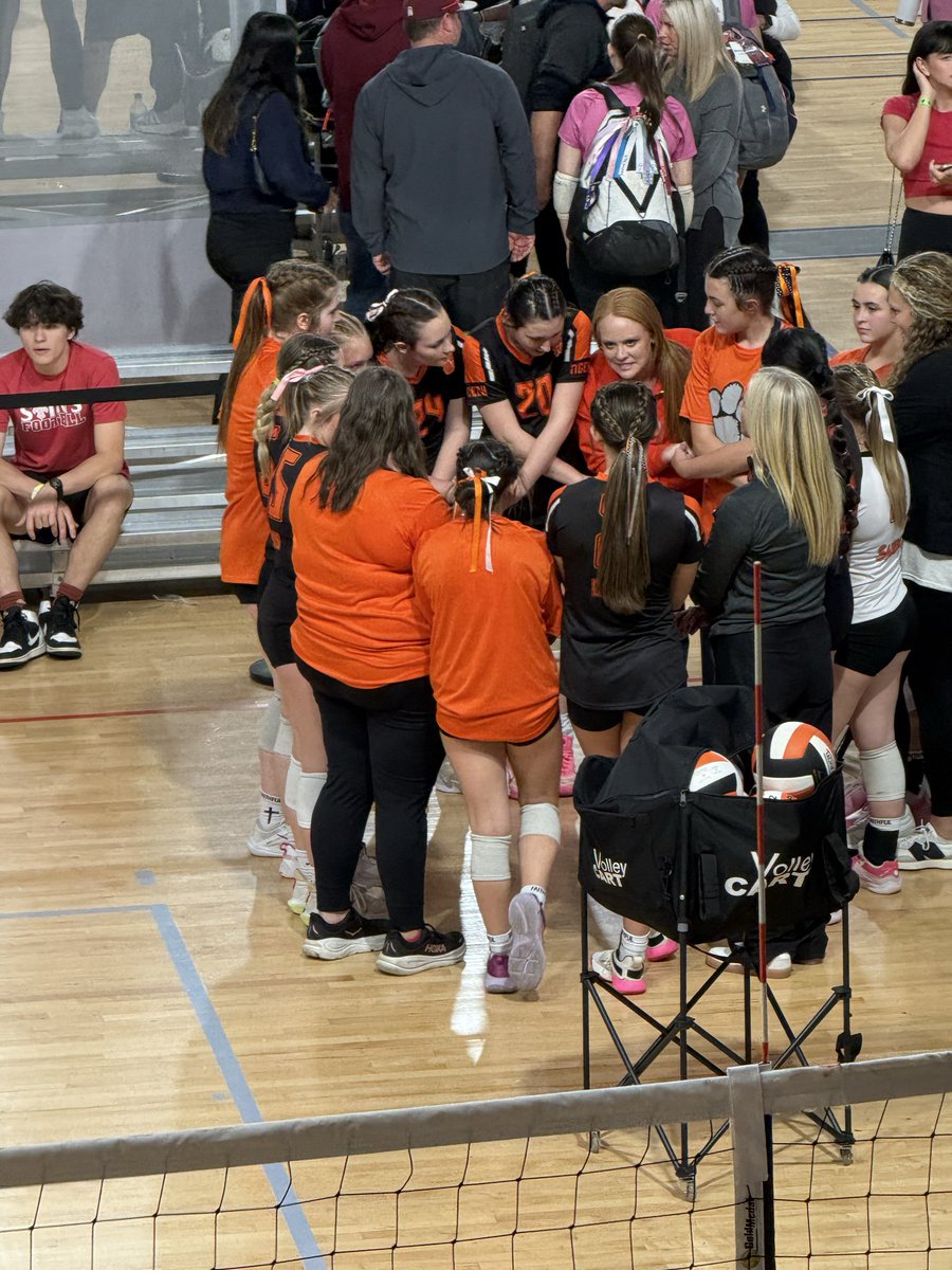 Punched our ticket to the 1A Varsity state tourney today! Elite 8! Love my team! Go Tigers! #pawsandstripesforever
#state #7thgrade