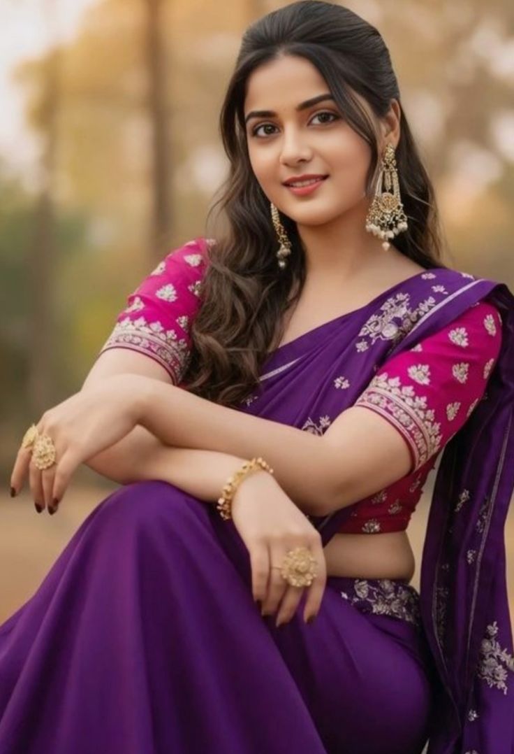 परिस्थितियाँ जितनी ज्यादा आपको तोड़ती हैं..

उससे कहीं ज्यादा आपको मजबूत बना देती हैं..।

         ♥️ Happy Thursday ♥️