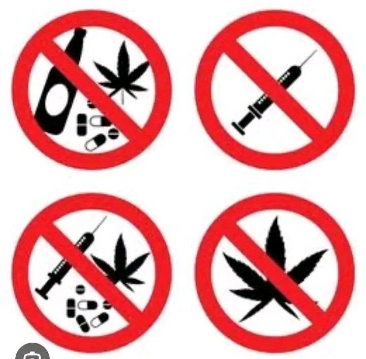 Yolexy8's tweet image. En la ESBU Sabino Pupo, del Cerro de Caisimú, en el Consejo Popular #5, en #Manatí, desempeña una importante labor con sus estudiantes y familias en función de prevenir el uso de las drogas y sus adicciones. #Cuba, #PoderPopular, #AsambleaManatí, @LorenzoOsbel , @YelenysLasTunas.