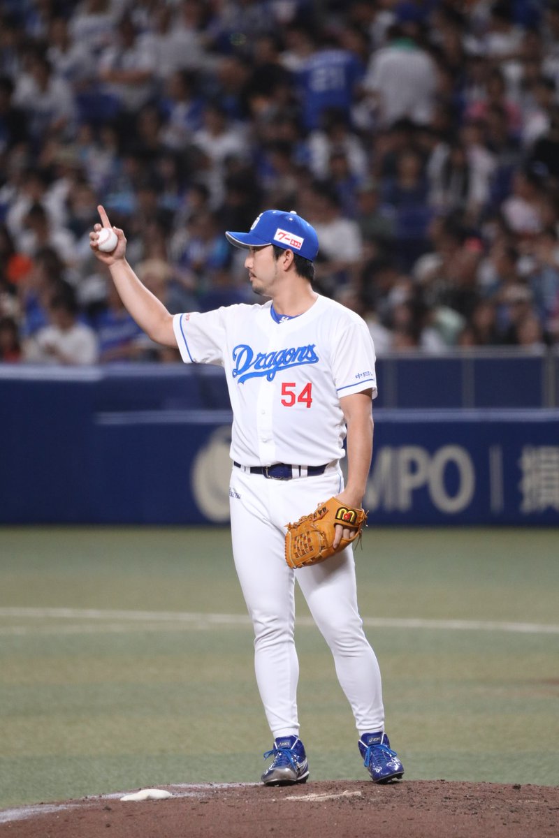 yasusuke0708's tweet image. おそようございます

今日は運命のドラフト会議。
意外性のある感じになるのか
今から楽しみです。

本日は今シーズン撮影分より
推しの藤嶋健人選手。
来季も一軍でフル回転お願いします

撮影ヤススケ
#藤嶋健人
#中日ドラゴンズ