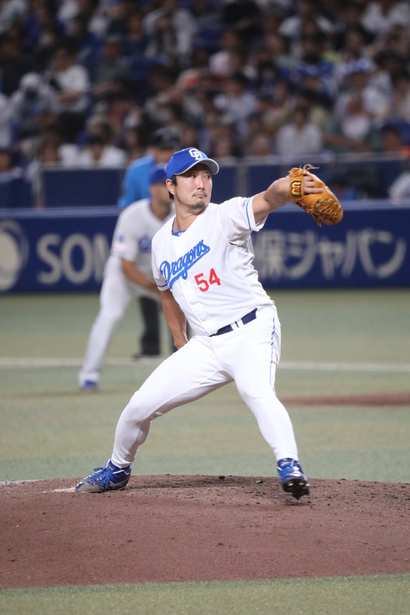 yasusuke0708's tweet image. おそようございます

今日は運命のドラフト会議。
意外性のある感じになるのか
今から楽しみです。

本日は今シーズン撮影分より
推しの藤嶋健人選手。
来季も一軍でフル回転お願いします

撮影ヤススケ
#藤嶋健人
#中日ドラゴンズ