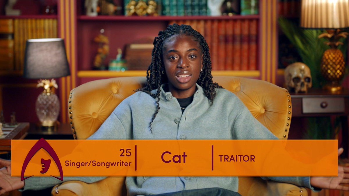 jadran_macleod's tweet photo. @traitorscanada please add name banners to the confessionals to help the audience learn names - example below from Traitors UK Celebrity! https://t.co/oDevabNlqT