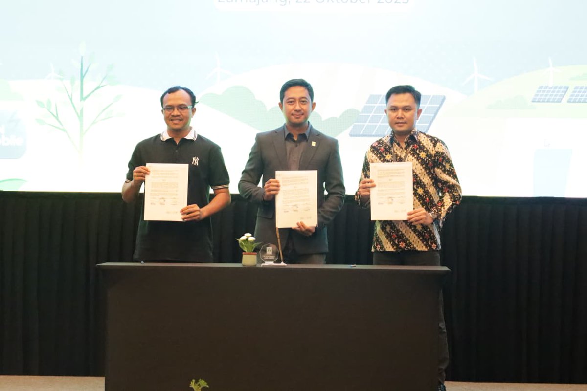 Energi listrik di Lumajang kini tidak hanya menjadi penggerak ekonomi, tetapi juga pilar utama dalam menjaga keberlanjutan lingkungan. Rabu (22/10/2025).

baca selengkapnya: portalberita.lumajangkab.go.id/main/baca/aXKH…