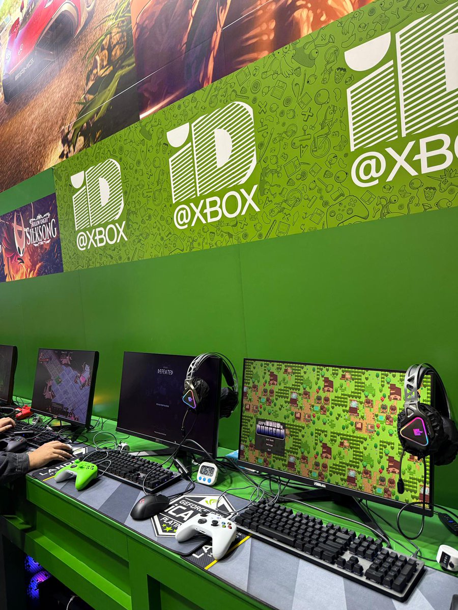 SpringloadedDev's tweet image. That's a wrap on @gamescomasia  x Thailand Game Show! It was cool to see the show taking on a new form in Bangkok, and we were really happy to be a part of the event. 
Thanks to everyone that stopped by for James' talk and checked out the new Let's Build a Dungeon demo on the…