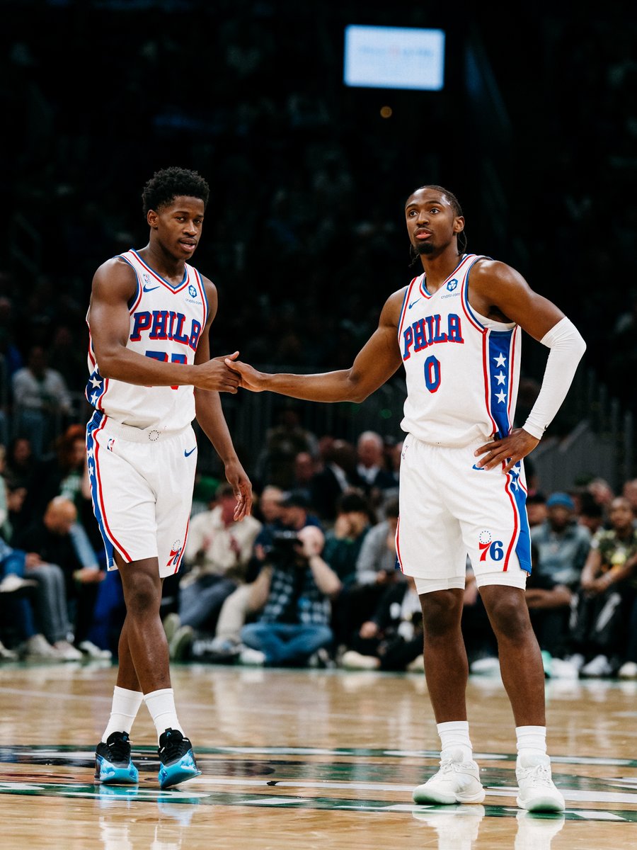 these two have a combined 59 points early in Q4.