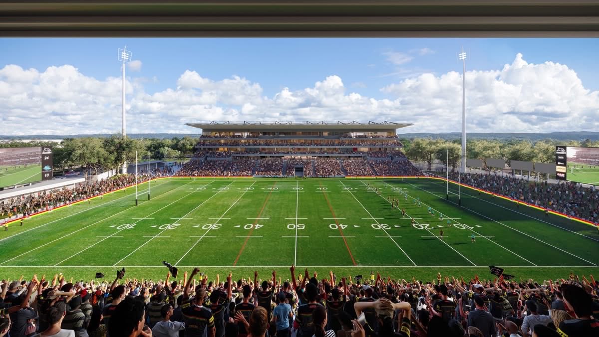 Parra_Mattas's tweet image. Panthers fans seeing the design of their future stadium and now begging @PenrithPanthers to stay at #commbank stadium @LeagueScenePod