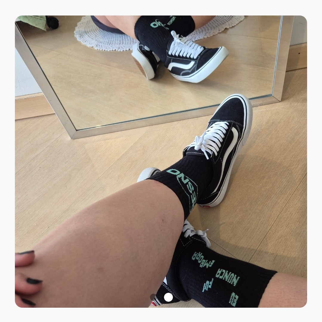 TreinEmo tweet media