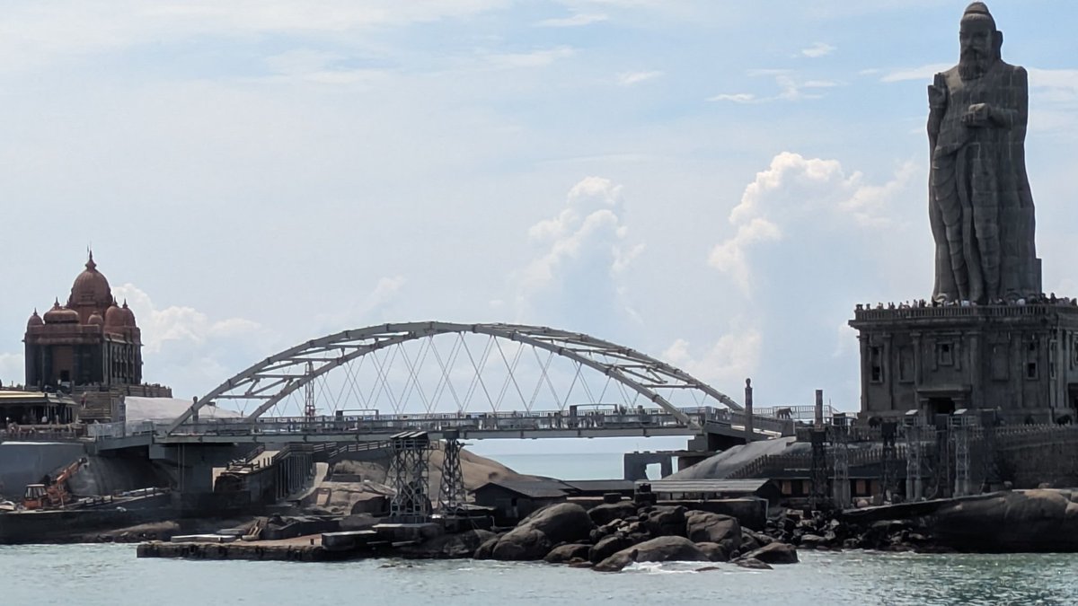 Share your Bridge photography.