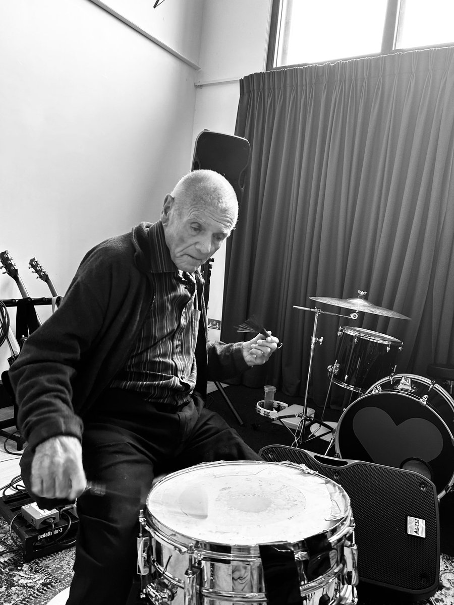 billyleriff's tweet photo. At age 90, my Grandpa aka. Alan Wortley has only gone and released his debut album/greatest hits on @wavlake! 43 tracks recorded to tape and now available to stream ⚡️ Hope it brings some joy to your ears! 💜 https://t.co/YTy8MNTpcG https://t.co/aEouf6ICE0