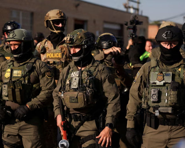 intl_source's tweet image. #LawEnforcement #UrbanPolicy #UnitedStates
Federal agents swarm San Francisco in a major crackdown on rising crime, sparking debate over local autonomy, public safety, and the future of urban governan...
intlsource.net/en/public/arti…