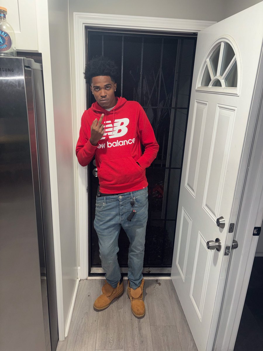 MylesMakinMoney's tweet image. Fell in love with that trap , you kno that trap what made me special #TMMS 🥨🥨🥨🥨🥨🥨