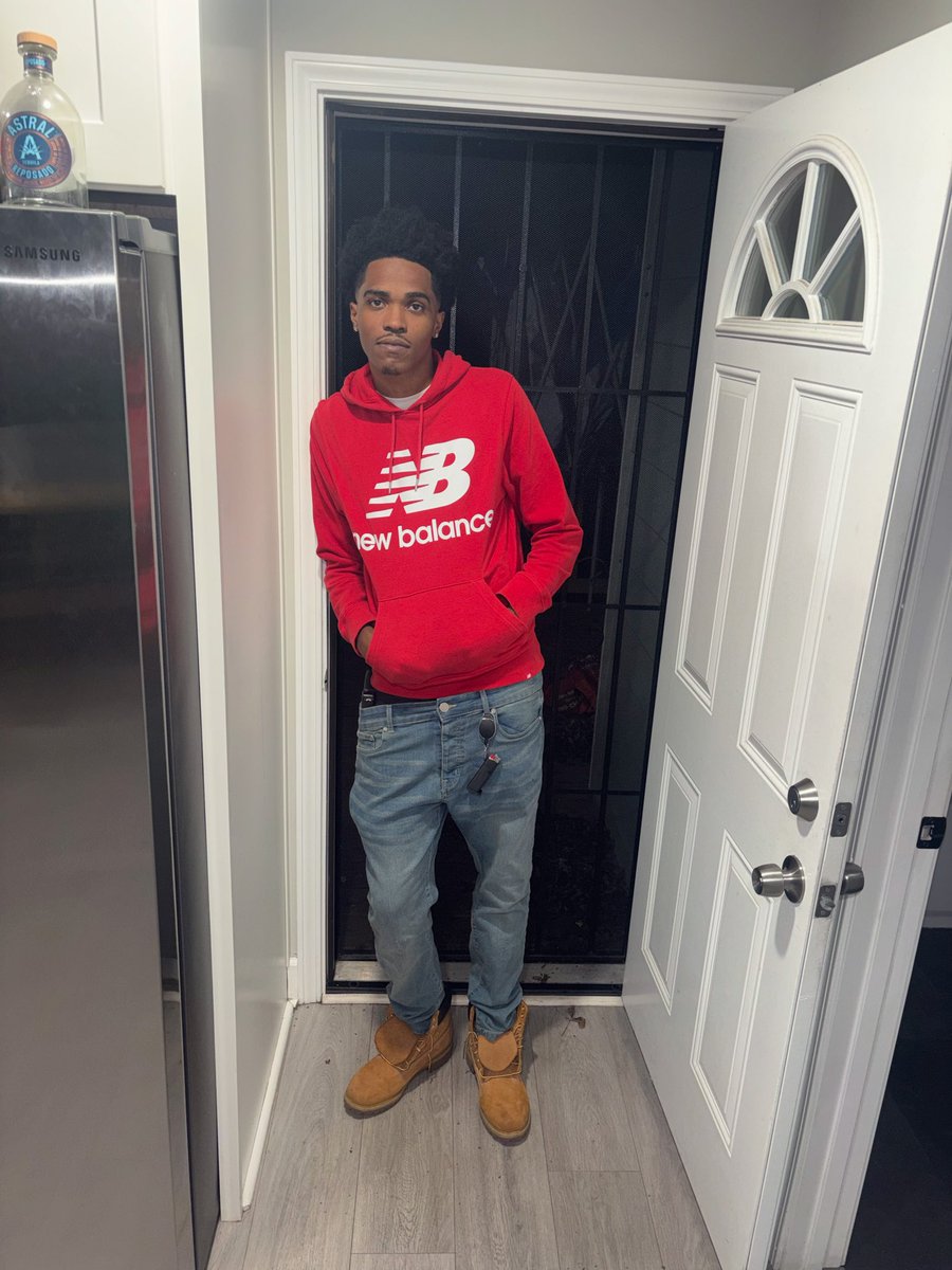 MylesMakinMoney's tweet image. Fell in love with that trap , you kno that trap what made me special #TMMS 🥨🥨🥨🥨🥨🥨