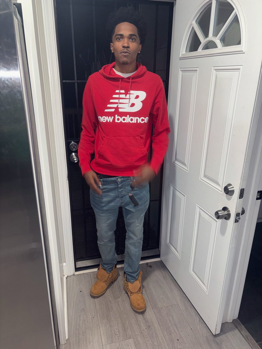 MylesMakinMoney's tweet image. Fell in love with that trap , you kno that trap what made me special #TMMS 🥨🥨🥨🥨🥨🥨