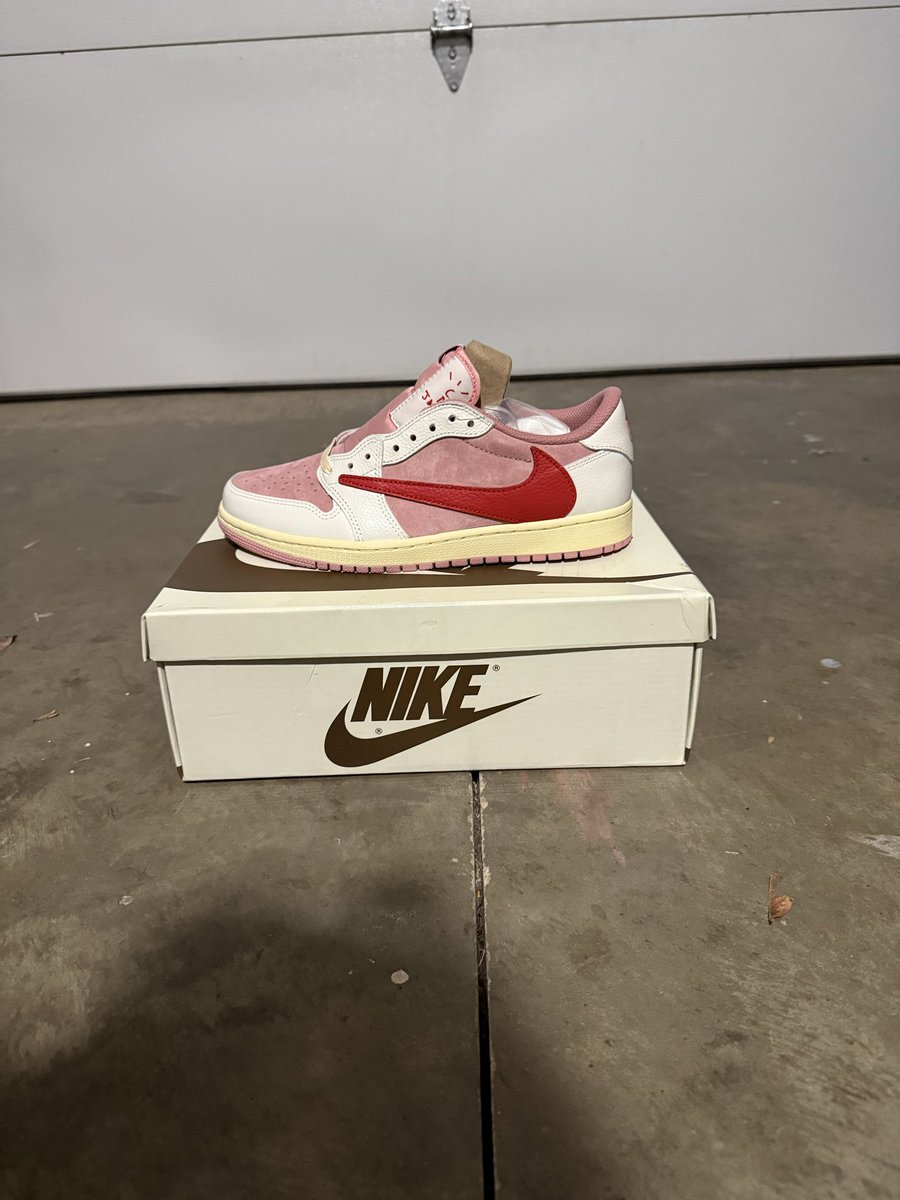 dawnstaley's tweet image. Watching the start of the @NBA season with @trvisXX and nem! ๐ซฃ๐ซฃ๐ซฃ๐คฃ๐คฃ๐คฃ