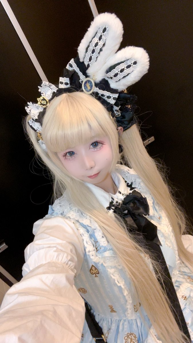 primo_mashiro's tweet photo. 今週の土曜日の #ももアニ のコンカフェブースにてみうにゃんとお菓子の販売します🫶🏻

お久しぶりのましろちゃんに会えるチャンス💜ིྀ

コンカフェブースは表町の北時計台付近です🫶🏻

いつもと違うメイド服でお出迎えするので会いに来てね💜ིྀ💙ིྀ https://t.co/B4x1exvZ4A