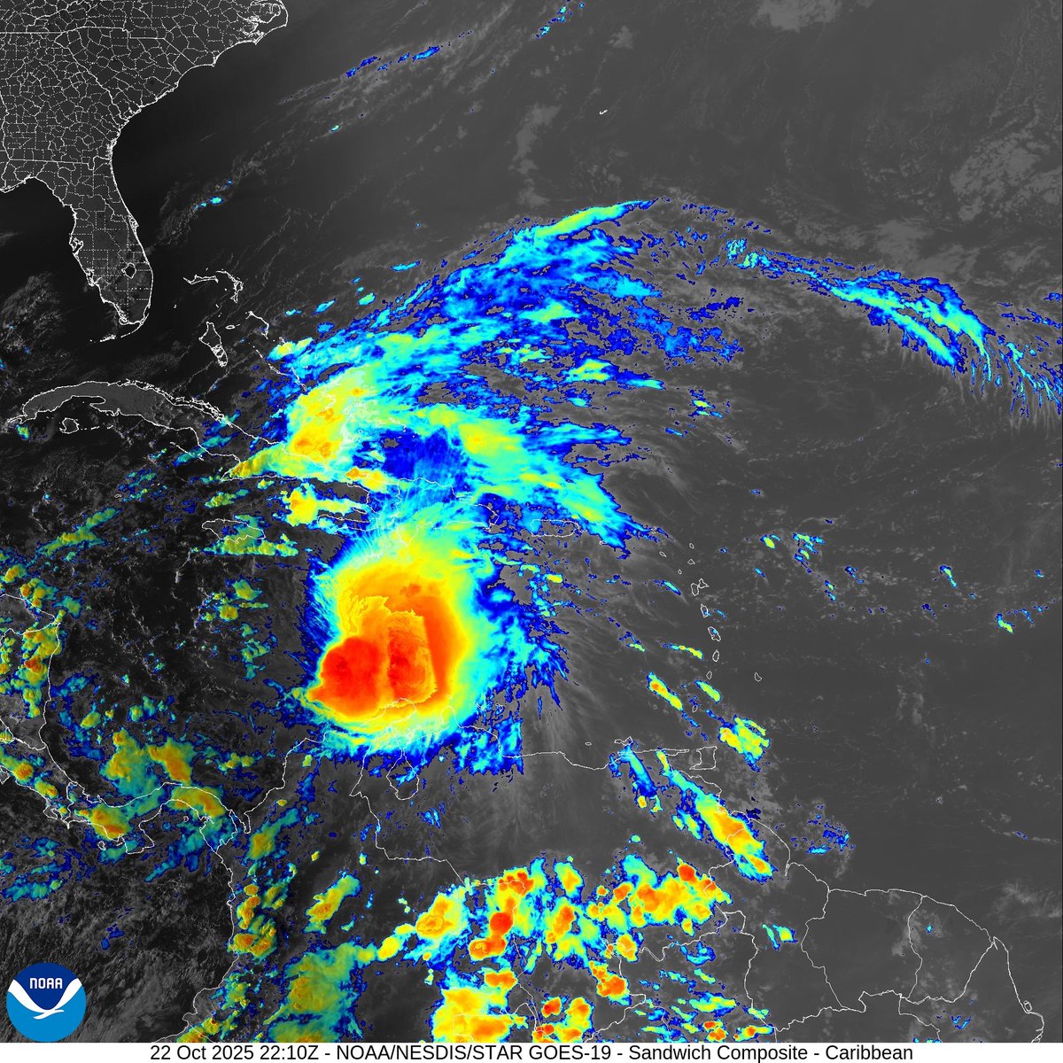 sadrashjs's tweet image. En el más reciente boletín de @NHC_Atlantic se observa que #Melissa se está moviendo muy lento. A largo plazo, puede representar amenaza para Cuba 🇨🇺, Las Bahamas 🇧🇸 y las Islas Turcas y Caicos. El #GRUN de #Nicaragua 🇳🇮 vigilan de cerca el posible exponencial ciclón tropical.