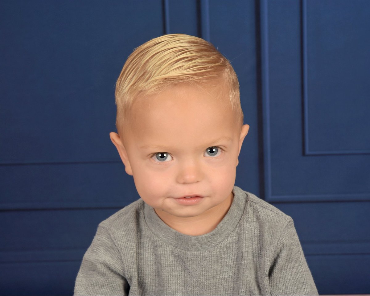 School pictures and I can’t handle it 🥺🥹😭