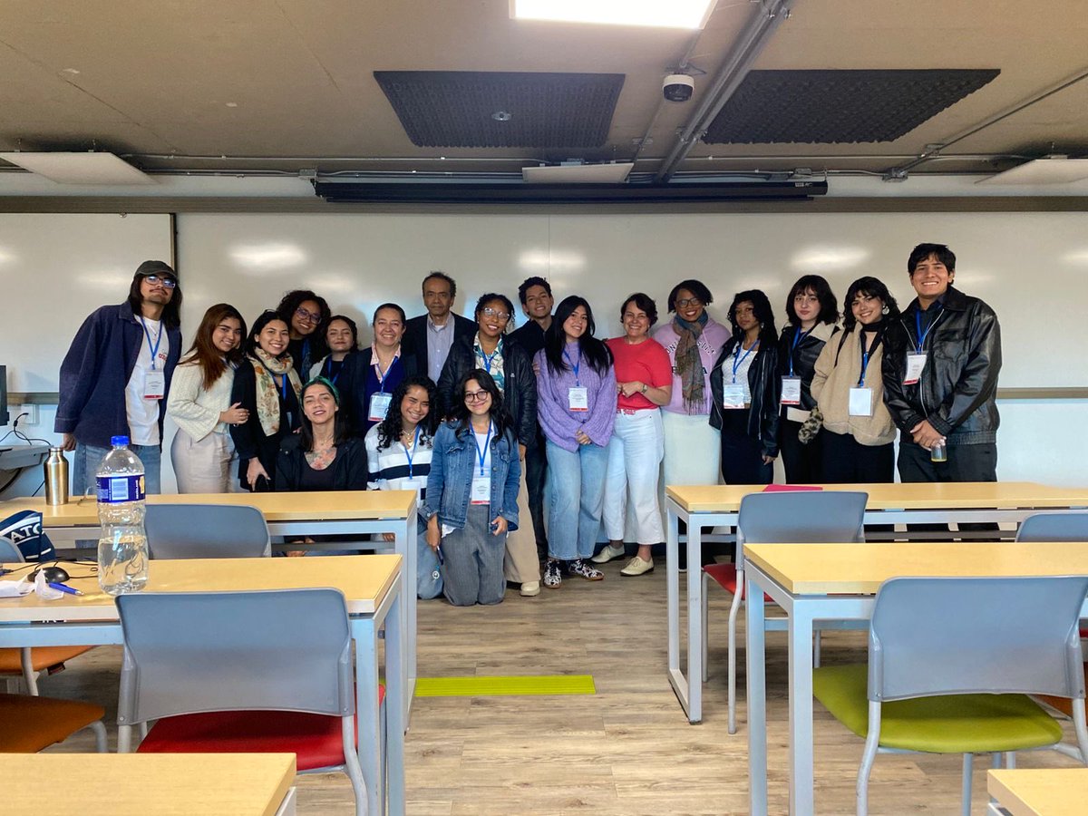 Cátedra Unesco de Comunicación tweet media