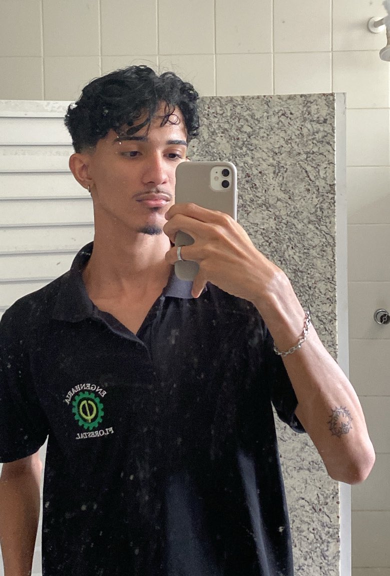 desenhista monogâmico tweet media