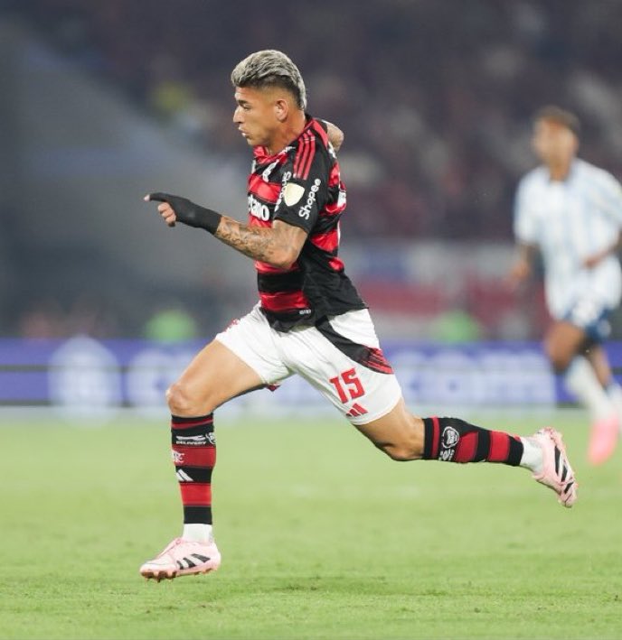 HOJE FOI NO SOFRIMENTO PARA O FLAMENGO!!!

- hoje foi na raça 
- gol aos 43 do 2º tempo 
- PARTIDAÇA do Carrascal, jogou demais e fez o gol  
- Flamengo vai para a Argentina só precisando de um empate para ir a final