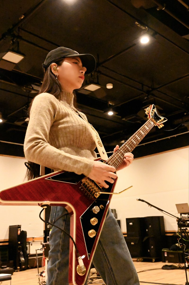 昨日はFC LIVEのリハでした！！久しぶりにフル機材&エフェクターボード