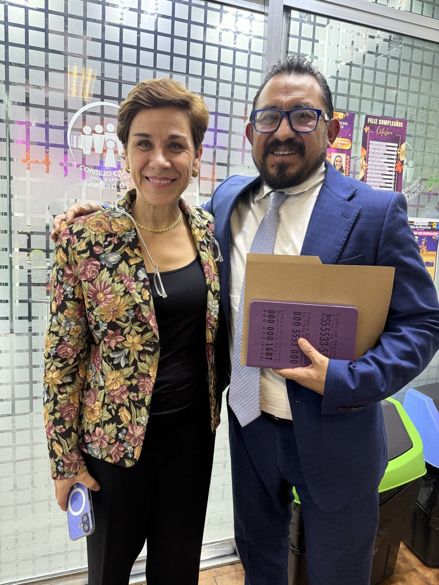 FECCCDMX's tweet image. Un honor coincidir con personas comprometidas con la justicia, como la Mtra. María del Rosario Novoa Peniche, el Mtro. Rubén Adrián Deheza Islas y la Dra. Clara Luz Álvarez, a quien agradezco su invitación y atención.

Reafirmo mi compromiso con el combate a la corrupción. #FECC