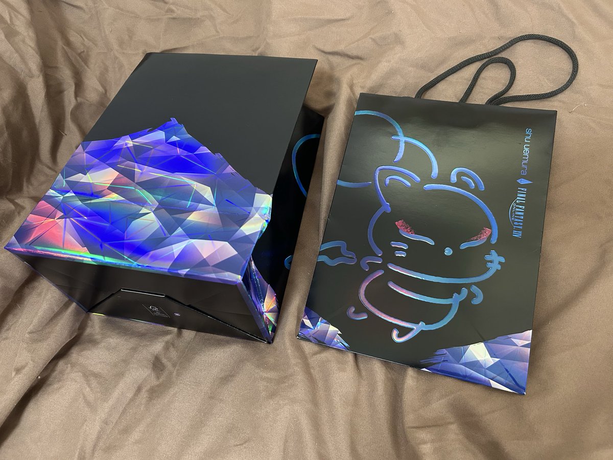 シュウ ウエムラ x ファイナルファンタジーXIV」 コラボのホリデー