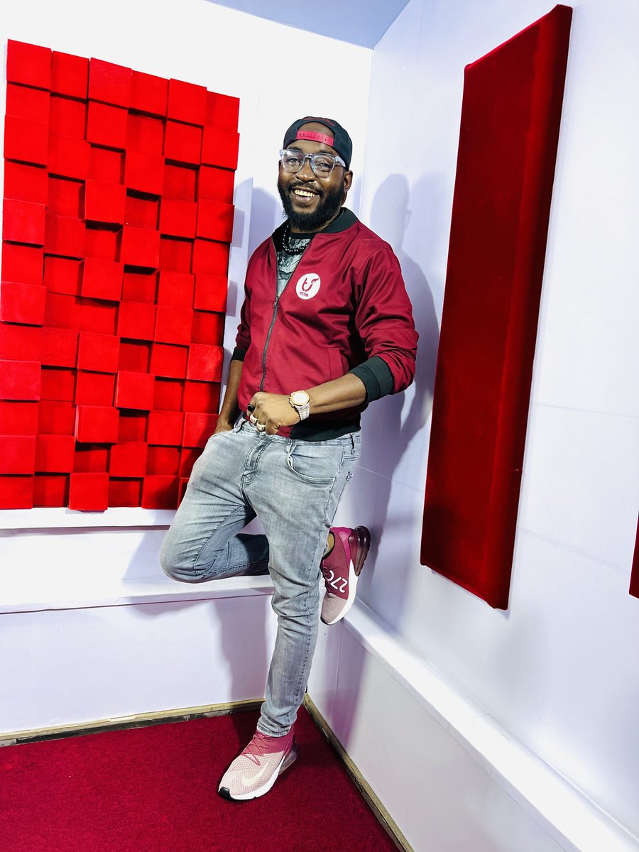 Eeeey!!! A very good morning this Thirsty Throwback Thursday morning watu wangu wa pawa!! 🔥🔥

It's a #TBT edition this second hour na tunazidi kuwanice na zile waaaay back!! 😎

Uko locked ukiwa mtaa gani? ✅

<a href="/patrickigunzah/">Patrick Igunza</a>  
#JeffAndIgunzaOnHot