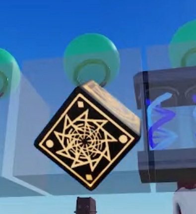 404evanz's tweet image. SO LIKE. I’LL BE SO NORMAL ACTUALLY. A YELLOW NECROBLOXICON CUBE CHARM??? OF *AAALLLL* COLOURS??????? THIS IS LIKE THE HOSTS. HEY ZEAL. ZEAL ARE WE SERIOUS /SILLYPOS