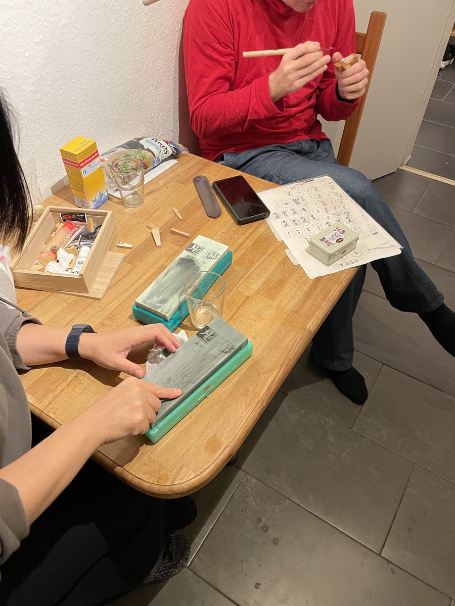 鳩ページ10/3まで 2023MODEL Ninja ZX-10R」最新カラーと足つきを簡単にチェック