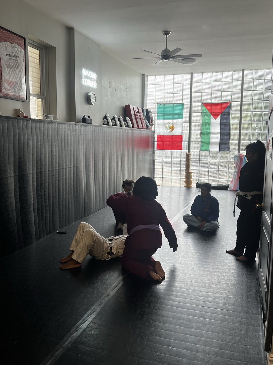 Foundation Chicago (@foundationchic2) on Twitter photo 