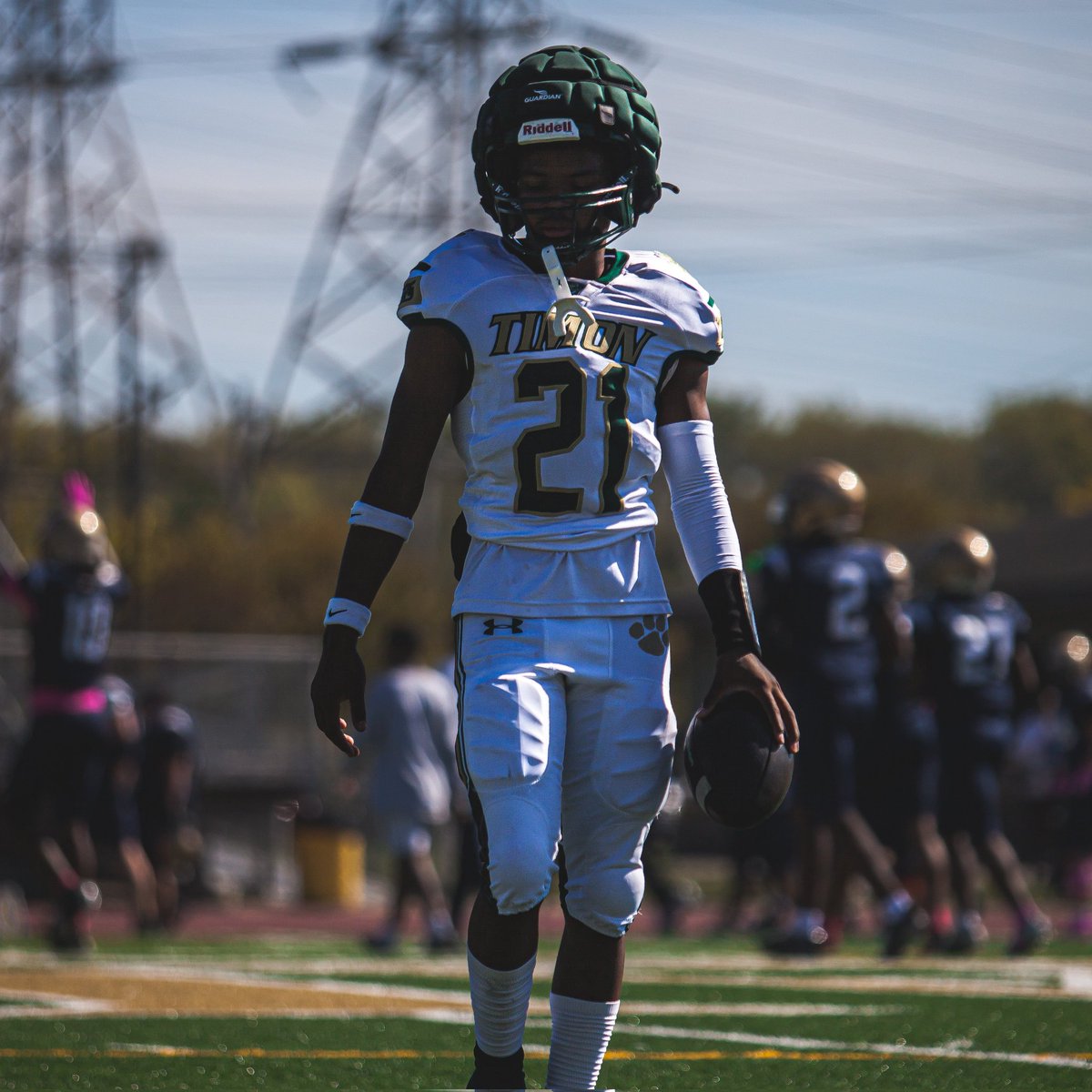 Q_Harris21's tweet image. Sophmore Season 🐅
Poise and playmaking ability 🔥

📊 Season Stats:
46/86 | 625 Passing Yards
125 Rushing Yards
9 Total TDs
2 Solo Tackles

@TimonSportsNews @TimonFootball @mweiser89 @CoachMcCannERT 
#Hardwork #Dedication #WNYFootball