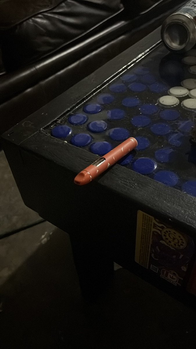 LankAsher's tweet image. Gonna lose my fucking mind. Pen keeps getting #clogged #bonnieblue