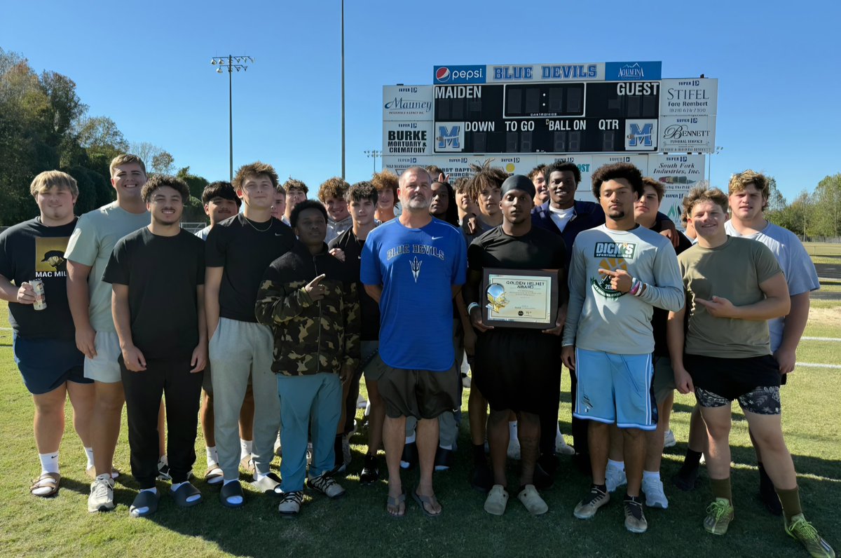 Maiden HS Football tweet media