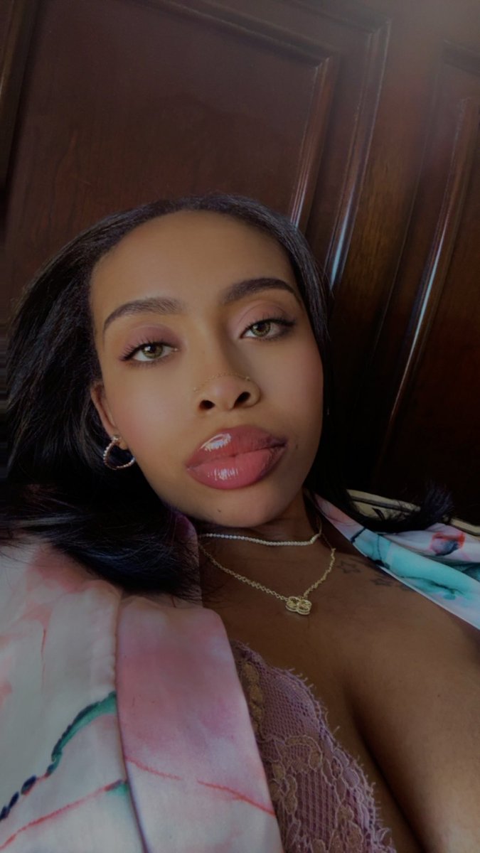 wcw. 🌸