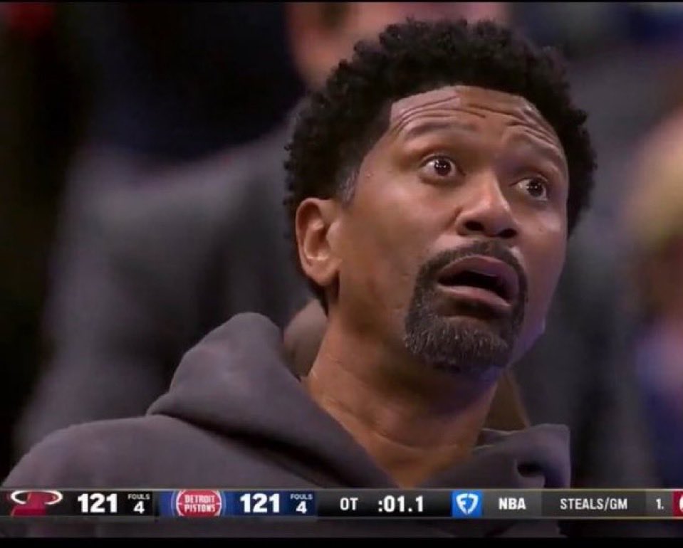 AD every time Wemby gets the ball in the paint