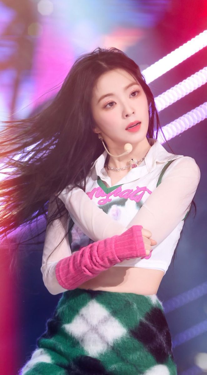 Irene zone 🩷 tweet media