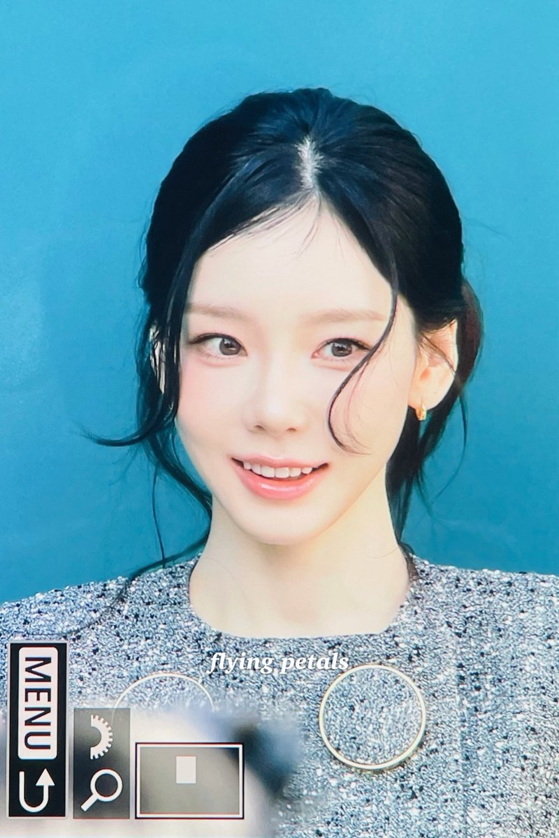 flying petals tweet media