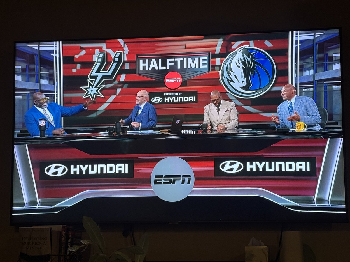 Josh M. Boggs tweet media