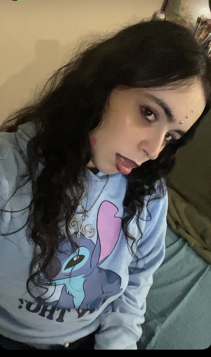 😗 I wanna cuddle n shi 
#trans #gay #nsfw #menu #tx