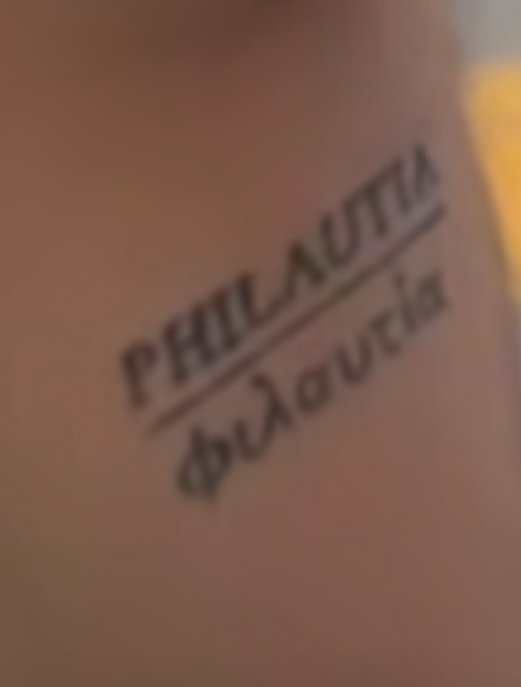 pessimystic13's tweet image. Mi tatuaje favorito de Aarón. Si no saben que significa, investiguen. Eso es Aarón, y me lo van dejando en paz de una buena vez.
9 semanas estuvo demostrando eso, como para que vengan a querer obligarlo a hacer cosas que no quiere. Apoyo, amor y respeto. Solo eso necesita.