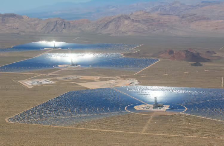 云中月 tweet media