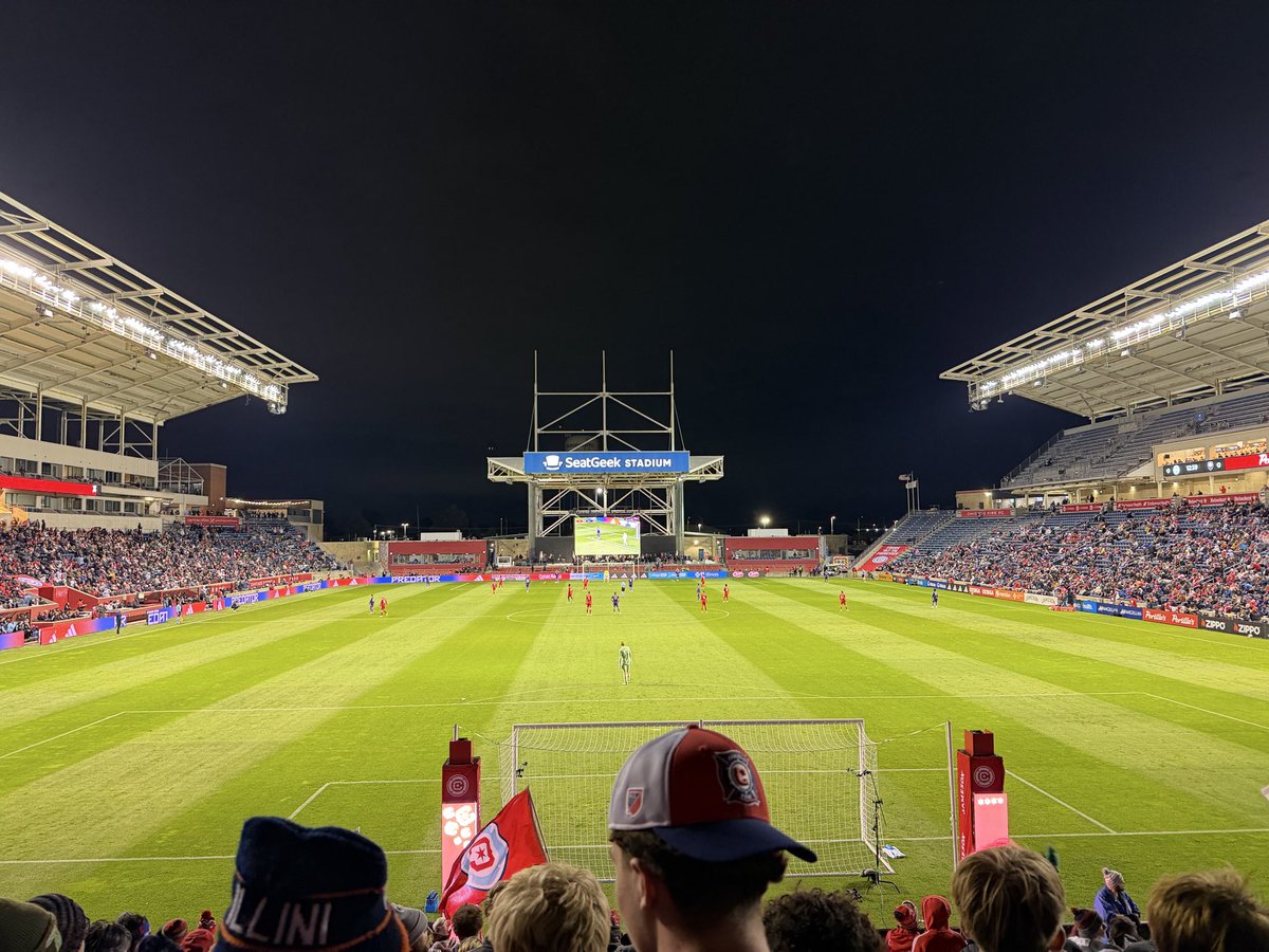 16 years since our last playoff win #VAMOSCHICAGO #cf97