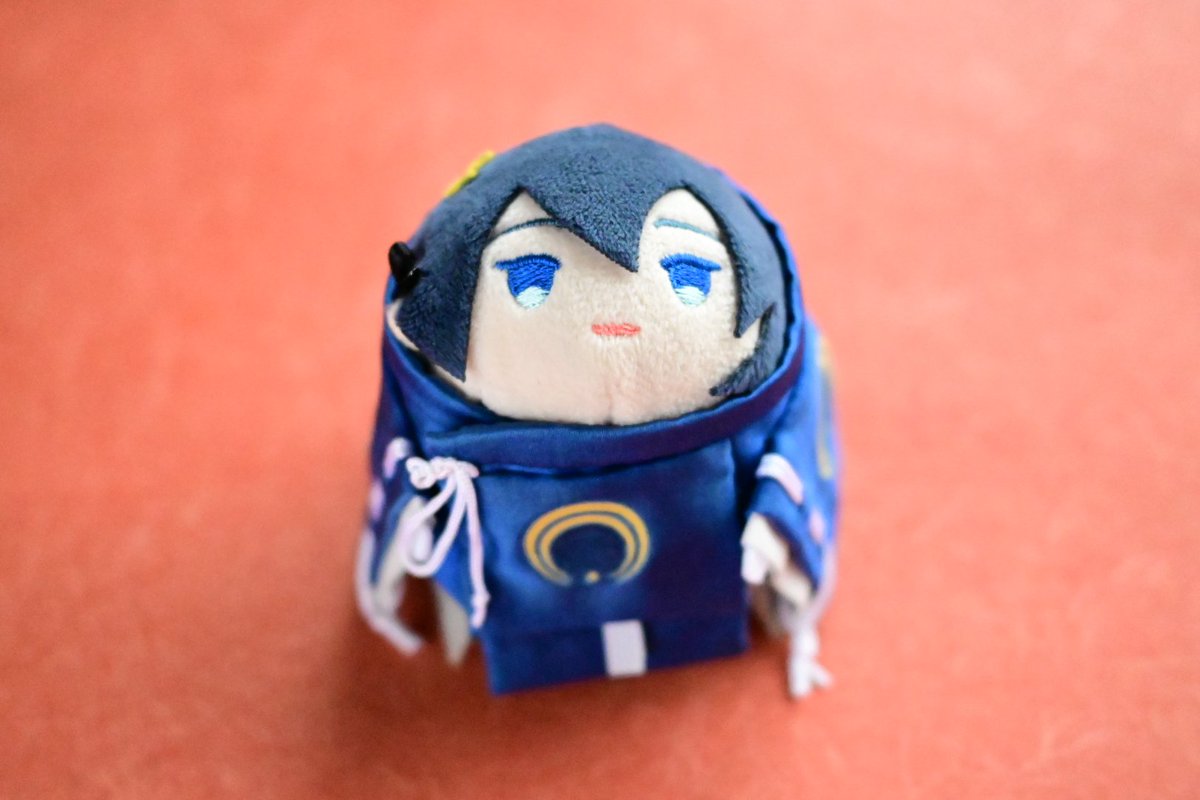 あるじよ、たのみがある…
そろそろ こたつ とやらを だしてはくれぬか…

今朝方もちちかさんから修行の申し出かと思ったら
こたつの申し出がありました
すっかり秋ですね🍂みなさまもご自愛ください