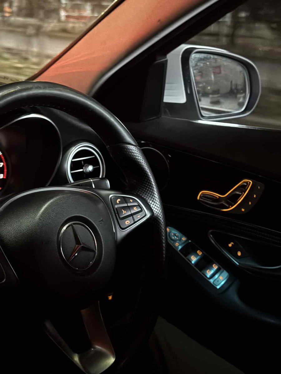 Өөрийнхөө машиныг зарахаа больсон. Одоо энэ нэг хөөрхөн амьтны эзнийг нь олоод өгчихмөөр байна. Хоёр машин маллаж чадахгүй өвөл болгох нь. Бушуухан аваадхаач.😊
- 2014/2023
- Буруу рультэй
- 2.0 турбо 
- Смарт дагагч
- Смарт гэрэл
Шууд 42-т өгнө. Зөрүү сонсоно. 88098020